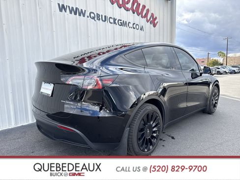 Used 2021 Tesla Model Y Long Range image 23