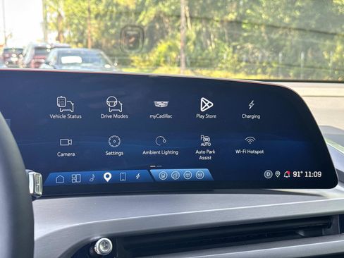 Certified 2026 Cadillac Vistiq Sport w/ LPO, Floor Liner Package AWD/4WD image 20