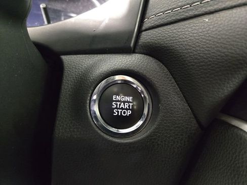 Used 2025 Toyota RAV4 XLE image 24