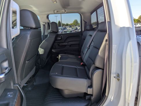 Used 2016 GMC Sierra 2500 SLT w/ Duramax Plus Package AWD/4WD image 29