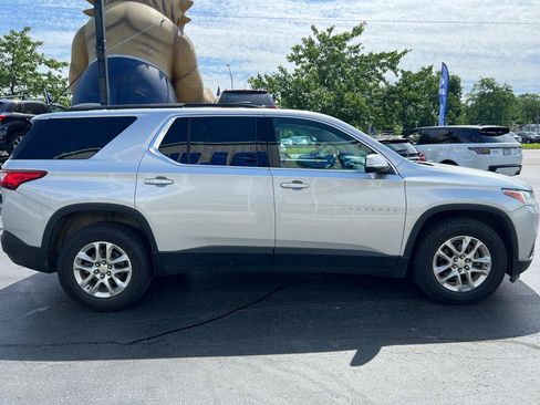 Used 2019 Chevrolet Traverse LT w/ LPO, Floor Liner Package AWD/4WD image 7