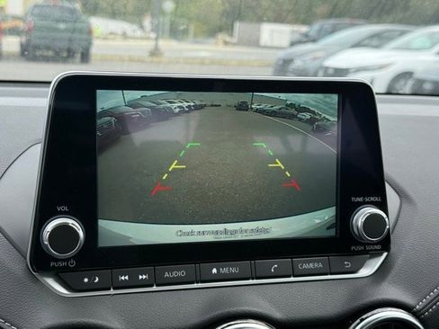 New 2025 Nissan Sentra SV image 29