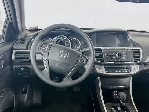 Used 2015 Honda Accord LX image 17