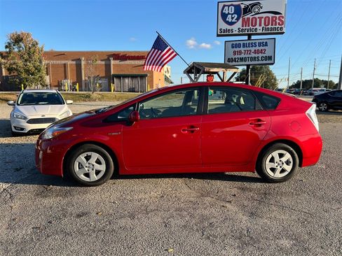 Used 2011 Toyota Prius image 2