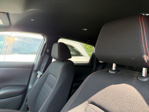 Certified 2024 Honda HR-V Sport image 10