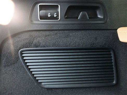 New 2025 Mercedes-Benz GLS 450 4MATIC image 29