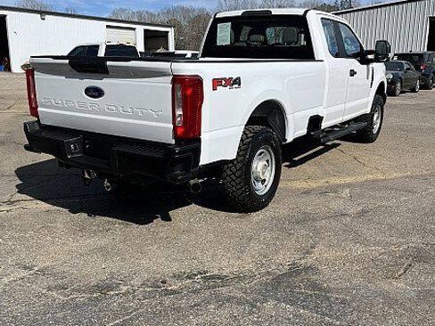 Used 2019 Ford F350 XL w/ Power Equipment Group image 7