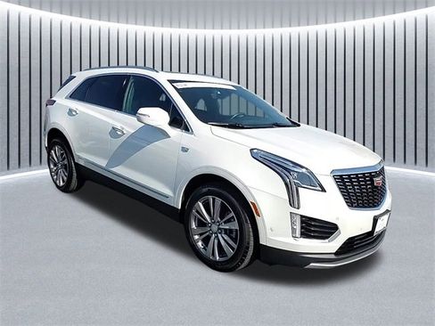 Used 2024 Cadillac XT5 Premium Luxury w/ Technology Package image 1