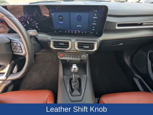 Used 2025 Ford Mustang GT Premium image 17