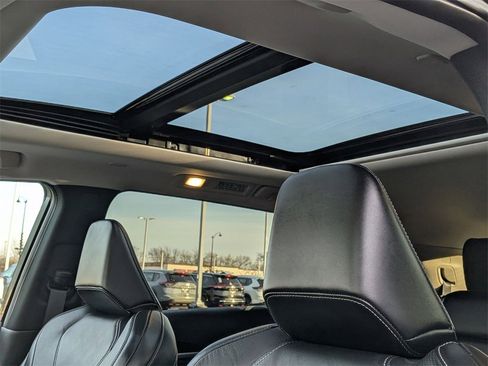 Used 2025 INFINITI QX60 Pure image 12