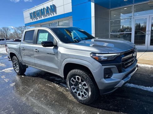 New 2026 Chevrolet Colorado Z71 w/ Technology Package AWD/4WD image 1