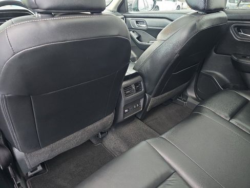 Used 2024 Nissan Rogue SL w/ SL Premium Package image 20