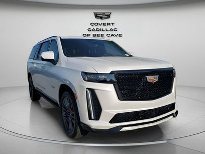 Used 2023 Cadillac Escalade ESV V