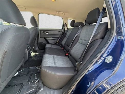 Used 2024 Nissan Rogue SV FWD image 21