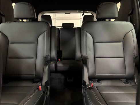 New 2026 Chevrolet Traverse LT w/ Driver Confidence Package FWD image 15