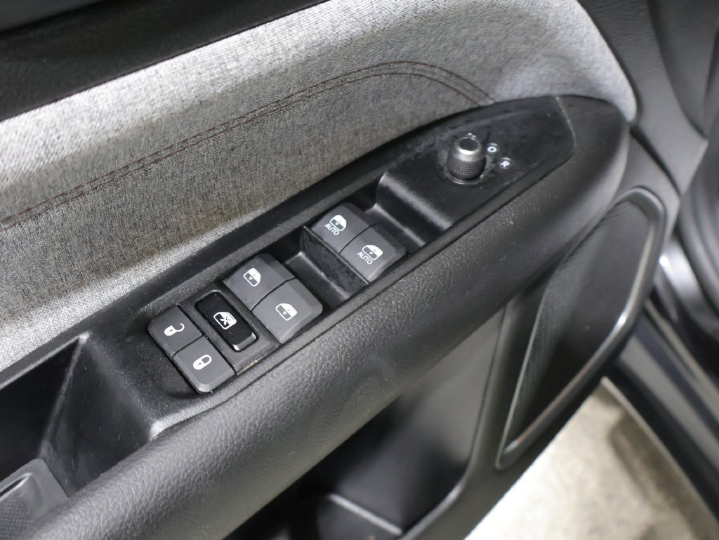 Certified 2022 Jeep Compass Latitude AWD/4WD image 13