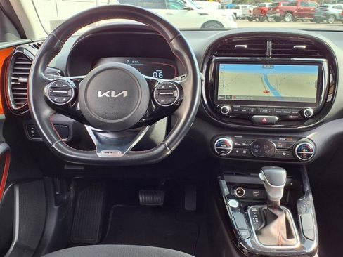 Used 2023 Kia Soul GT-Line FWD image 9