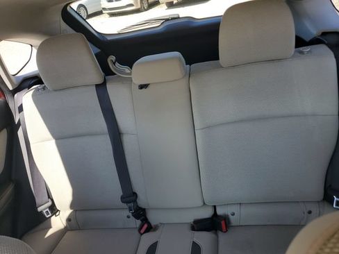 Used 2017 Subaru Crosstrek 2.0i Premium AWD/4WD image 8