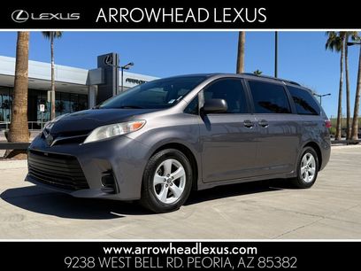 Used 2020 Toyota Sienna LE w/ Carpet Mat Package