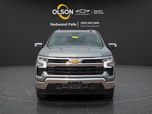 Used 2024 Chevrolet Silverado 1500 LT w/ Convenience Package II AWD/4WD image 8
