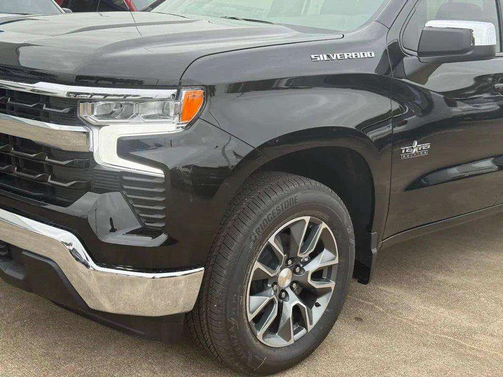 Used 2026 Chevrolet Silverado 1500 LT w/ Texas Edition Plus RWD image 2