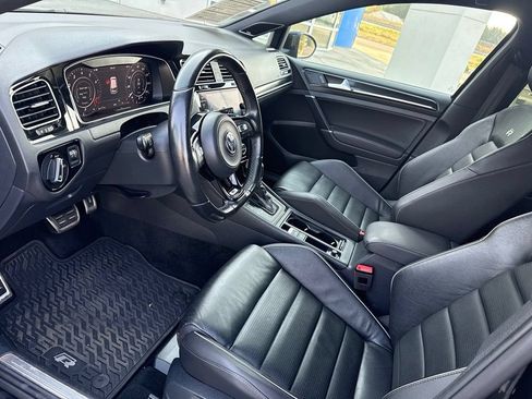 Used 2019 Volkswagen Golf R 4-Door AWD/4WD image 3