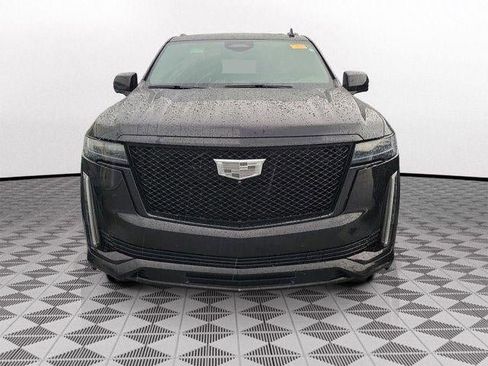 Used 2021 Cadillac Escalade ESV Sport w/ Driver Assist Tech Package RWD image 2