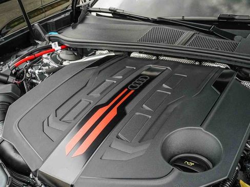 Used 2025 Audi S5 Premium Plus w/ Premium Plus Package AWD/4WD image 30
