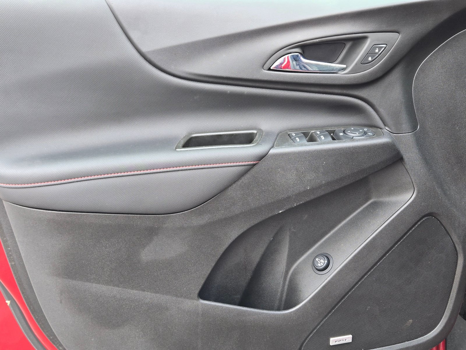Used 2024 Chevrolet Equinox RS w/ RS Leather Package FWD image 13