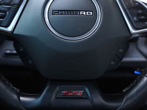 Used 2021 Chevrolet Camaro SS RWD image 33