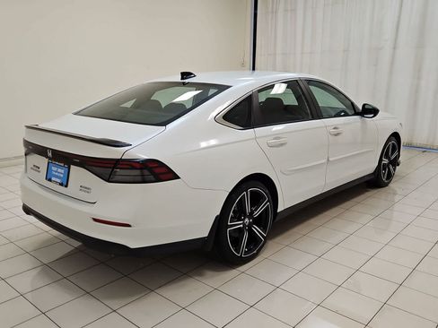 Certified 2023 Honda Accord Sport image 26