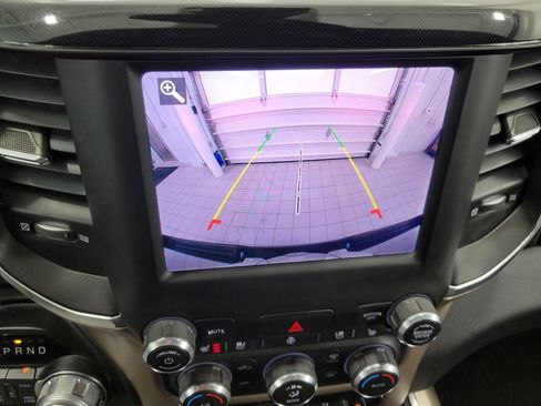 Used 2019 RAM 1500 Laramie w/ Sport Appearance Package image 15