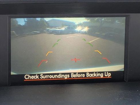 Used 2015 Subaru Forester 2.5i Premium AWD/4WD image 12