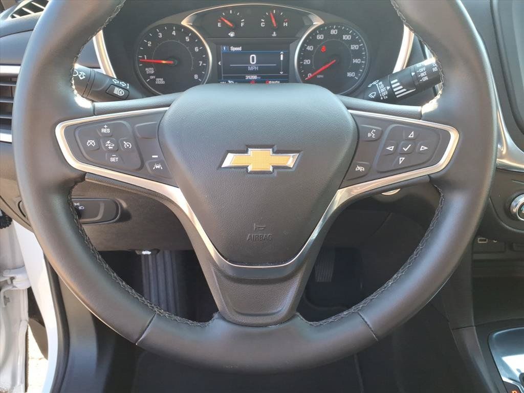 Used 2023 Chevrolet Equinox LT FWD image 23