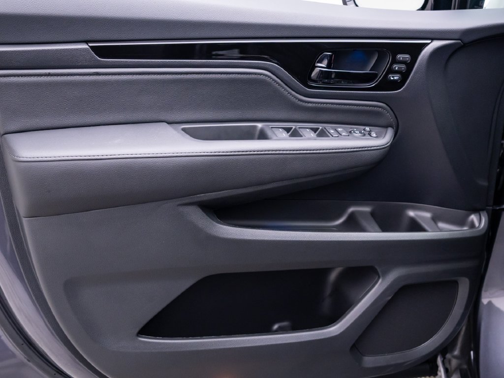 New 2027 Honda Odyssey Elite image 14