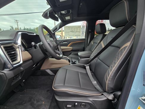 New 2026 GMC Canyon Denali image 22