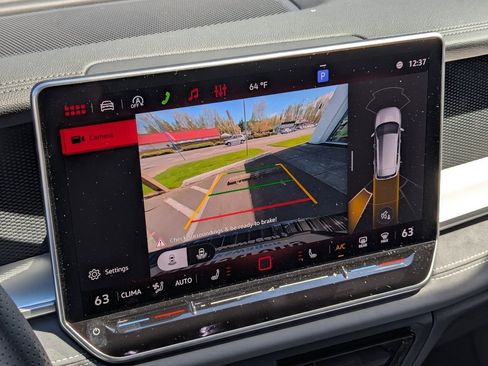 New 2026 Volkswagen Tiguan SE R-Line AWD/4WD image 19