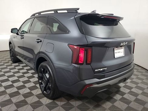 Used 2024 Kia Sorento X-Line EX AWD/4WD image 4