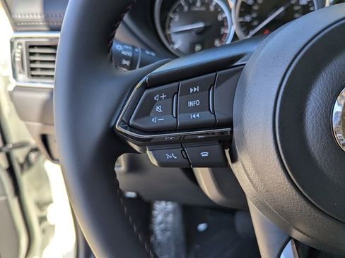 New 2025 MAZDA CX-5 Carbon Edition image 17