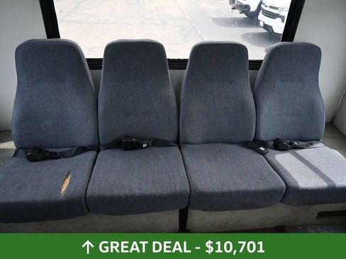 Used 2003 Ford E-450 and Econoline 450 RWD image 25