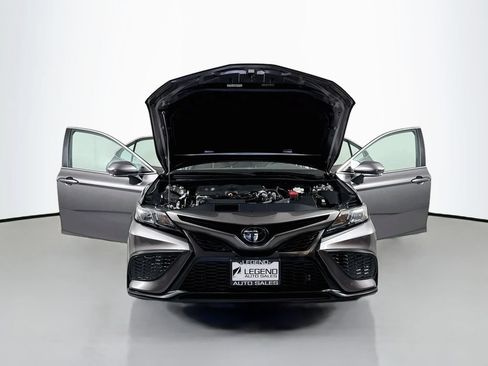 Used 2023 Toyota Camry SE w/ Convenience Package FWD image 21
