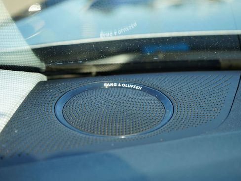 Used 2015 Audi A4 Premium Plus w/ Technology Package image 22