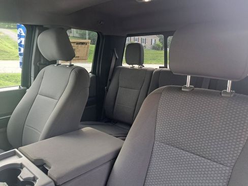 Used 2017 Ford F150 XLT w/ Equipment Group 302A Luxury AWD/4WD image 12