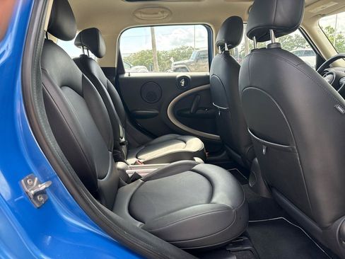 Used 2012 MINI Cooper Countryman FWD image 15