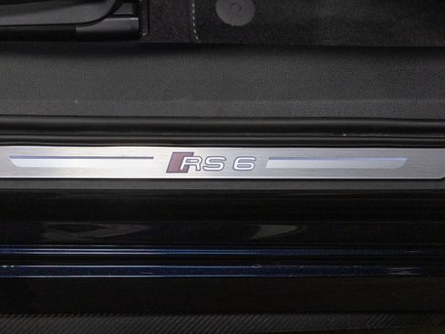 Used 2024 Audi RS 6 performance image 51