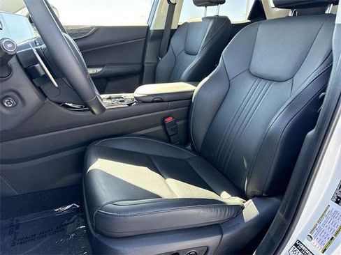 Certified 2024 Lexus NX 250 FWD w/ Premium Package image 11