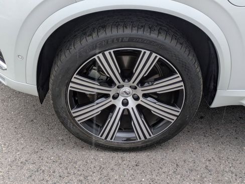 Used 2023 Volvo XC90 T8 Plus w/ Protection Package Premier image 11