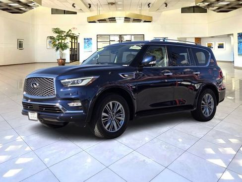 Used 2018 INFINITI QX80 4WD image 1