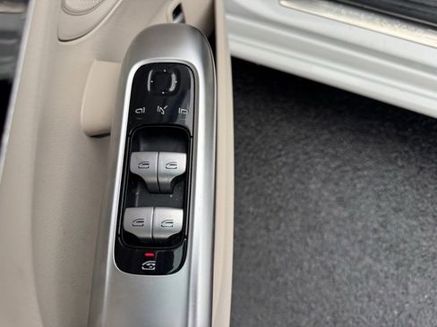 Certified 2022 Mercedes-Benz C 300 4MATIC Sedan image 21