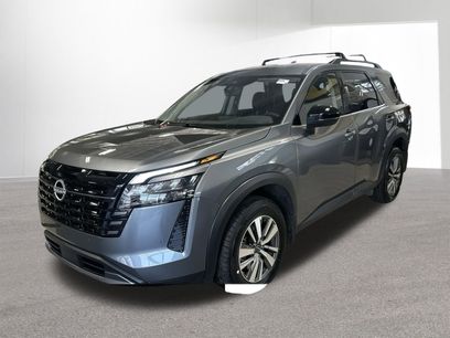 New 2026 Nissan Pathfinder SL